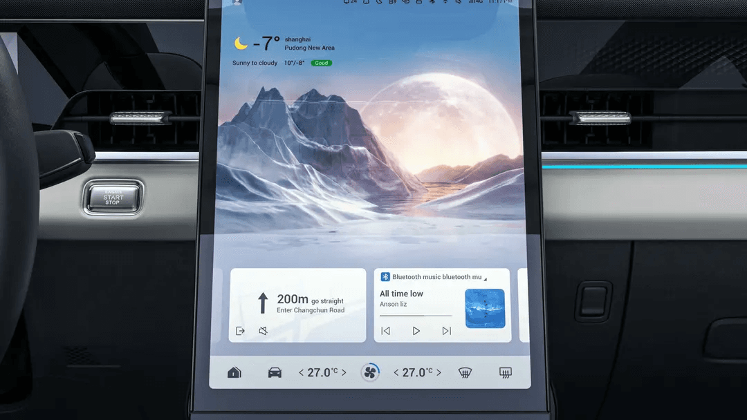 13.2 Screen with APPLE Carplay & Android Auto